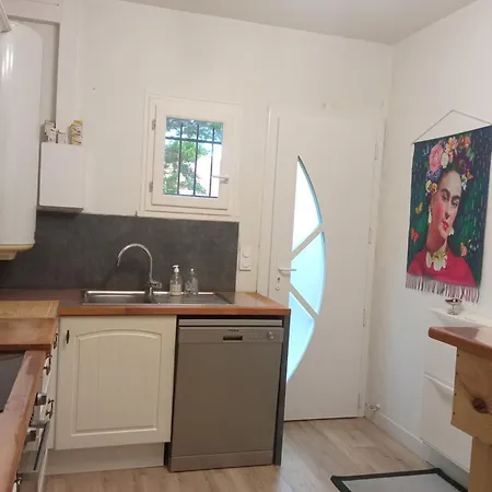 Διαμέρισμα T3 Centre En Rez De Jardin *